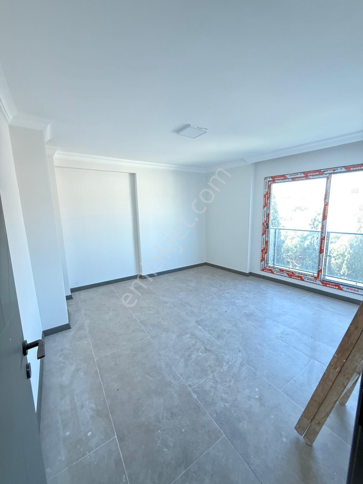 Bergama'nın Merkezinde Konforlu, Prestijli Kiralık 1+1 Ofisler - Görsel 23