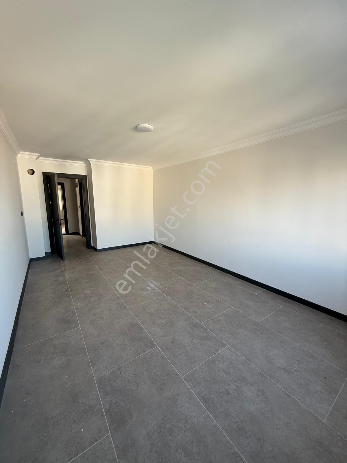 Bergama'nın Merkezinde Konforlu, Prestijli Kiralık 1+1 Ofisler - Görsel 26