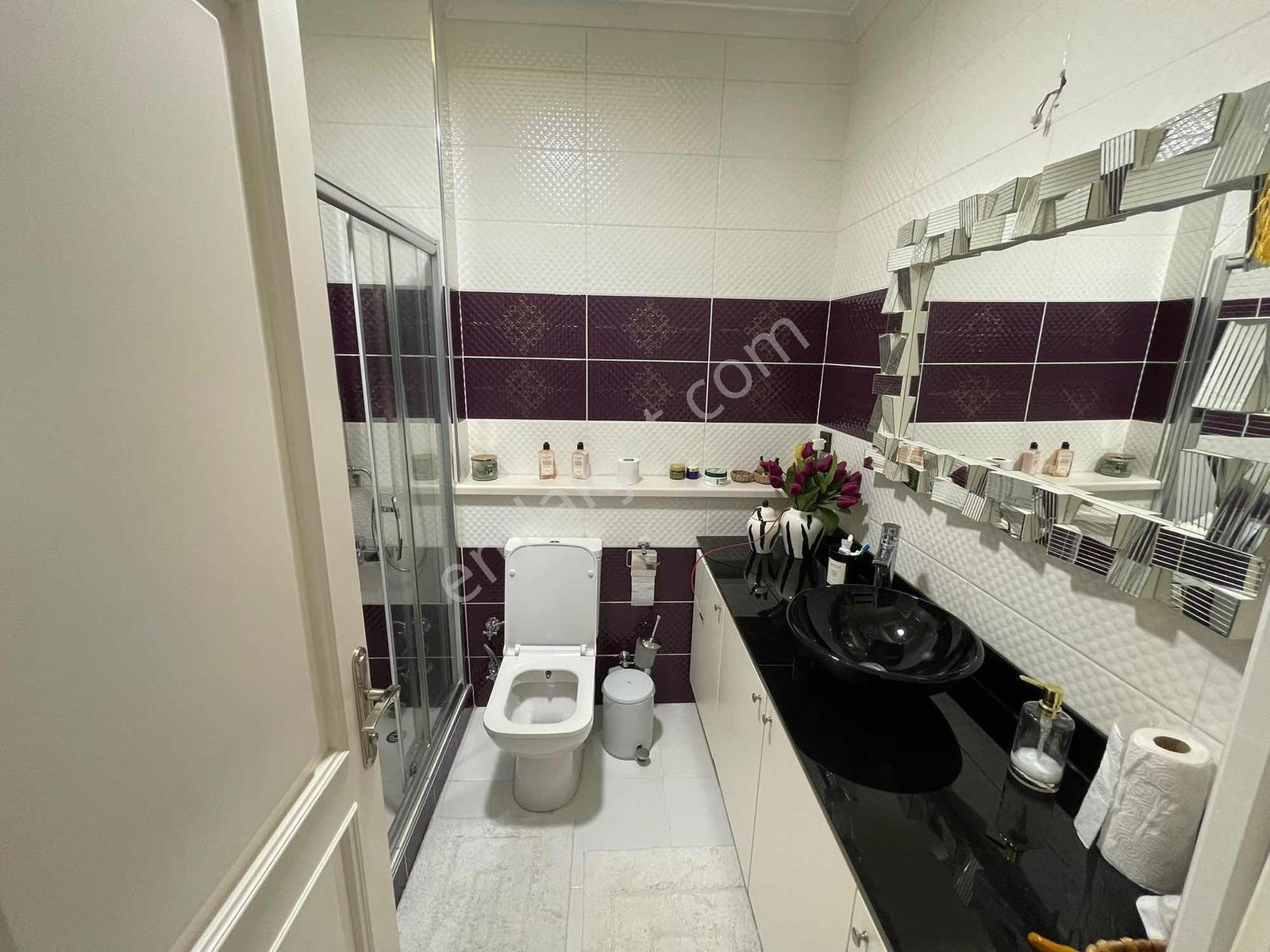 Ardıçlı Evler Sitesi Full Yapılı Köşe Villa - Görsel 15