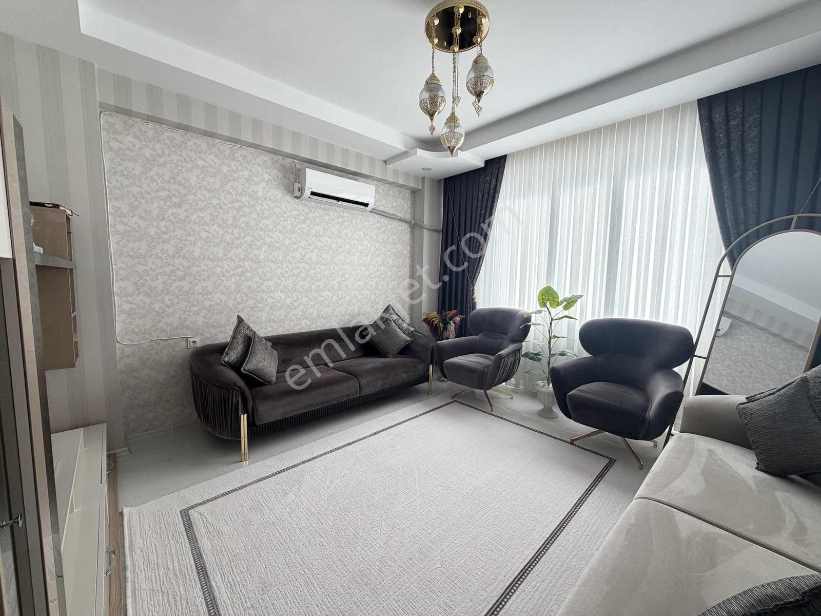 Bağcıların En Merkezi Konumunda 2+1 Ara Kat Cadde Cepheli Daire! - Görsel 6