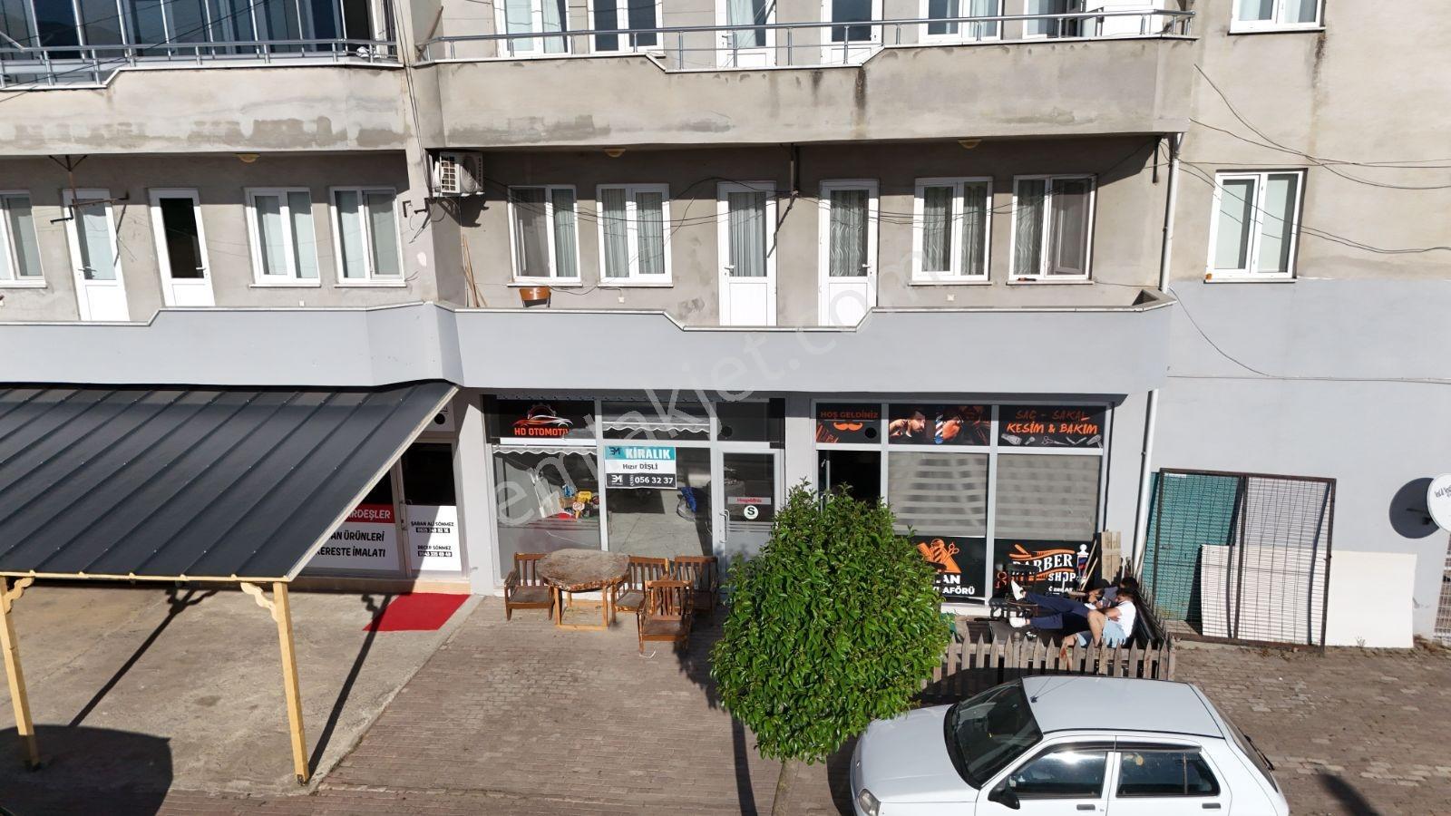 Geyve Ana Cadde Üzerinde Kiralık Dükkan