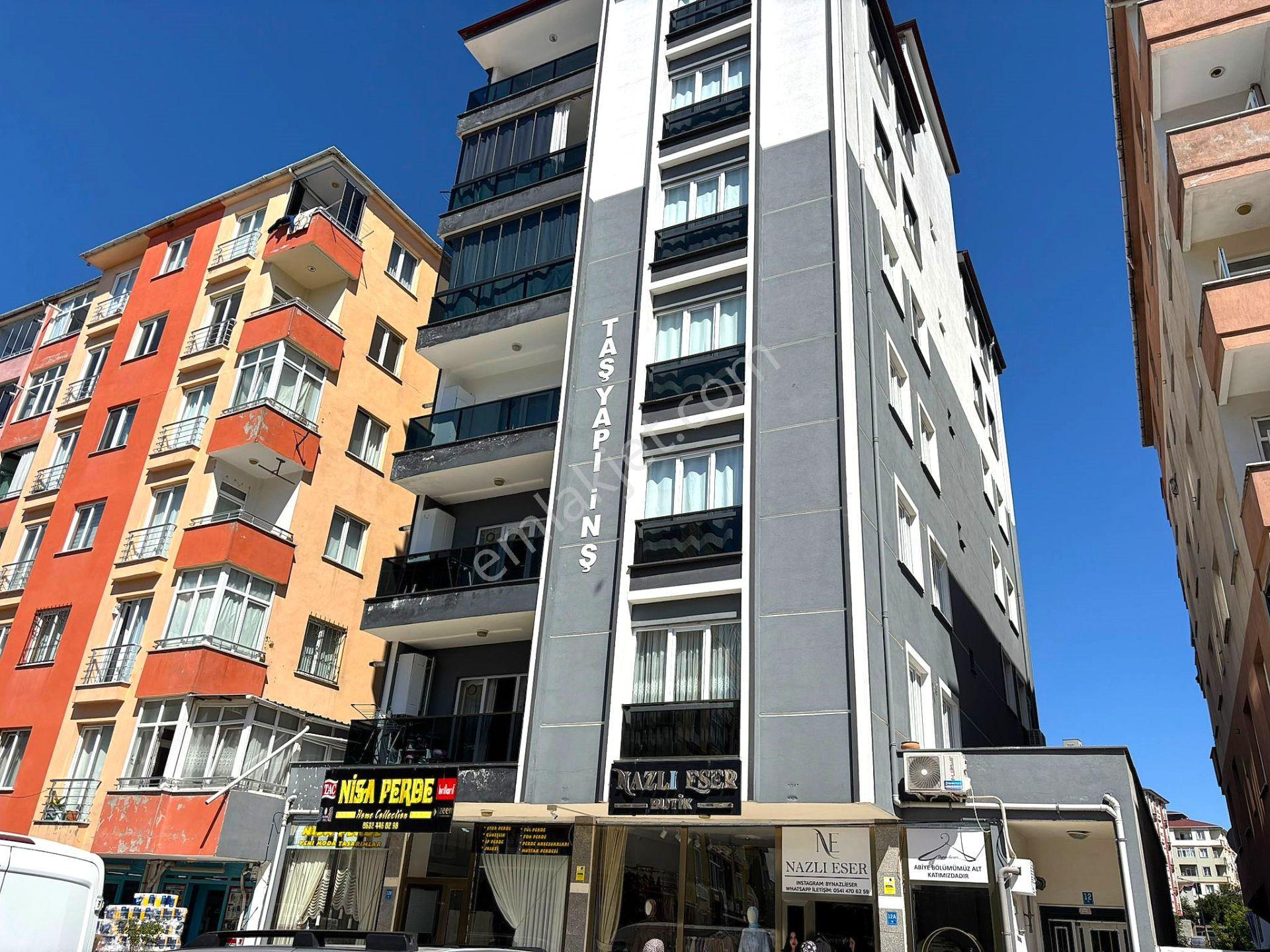 **eryıldız Gayrimenkul'den**çarşı İçinde Kapalı Pazar Ve Okullar Yanı Kiralık 2+1 Daire - Görsel 34
