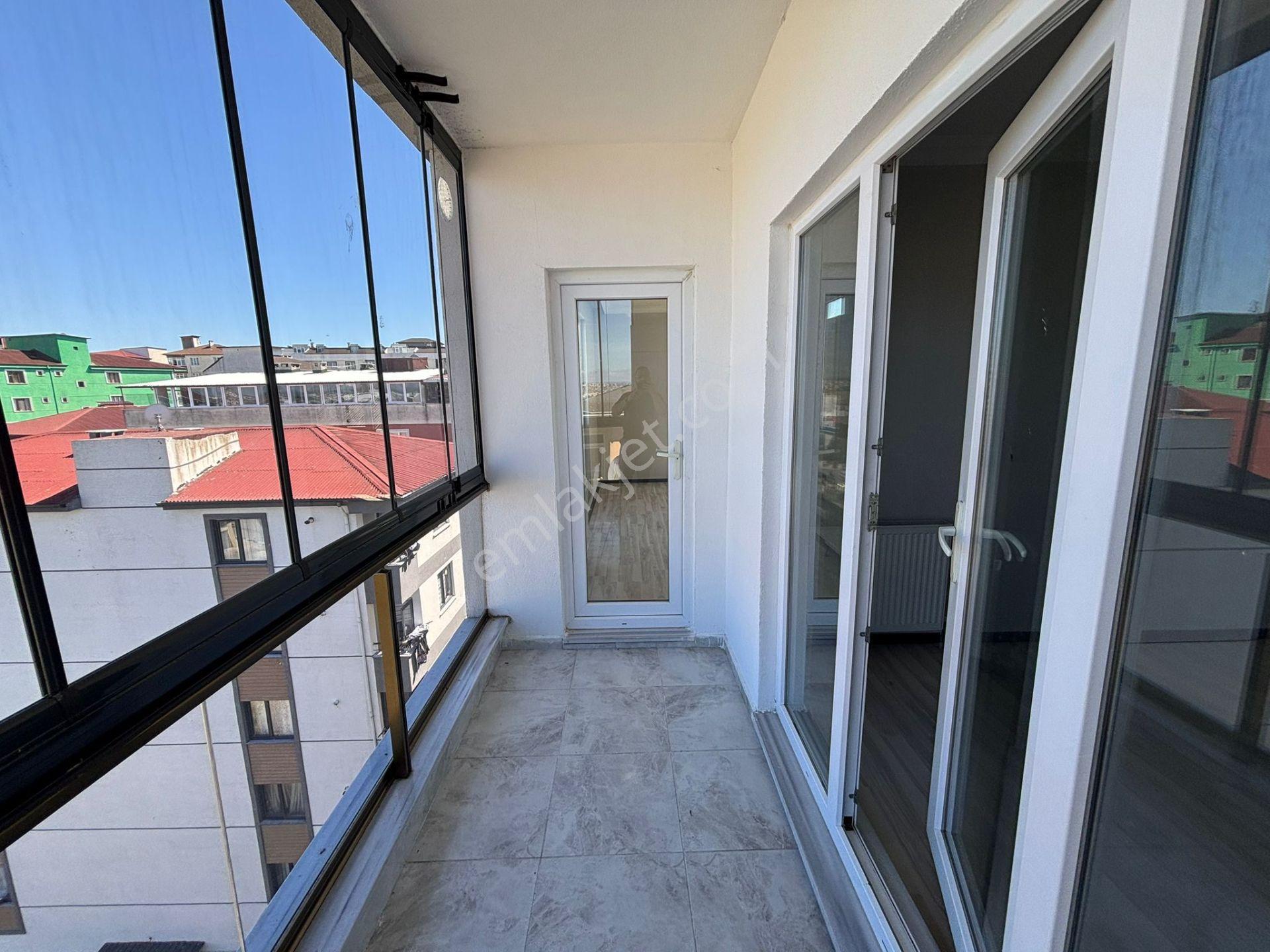 **eryıldız Gayrimenkul'den**çarşı İçinde Kapalı Pazar Ve Okullar Yanı Kiralık 2+1 Daire - Görsel 10