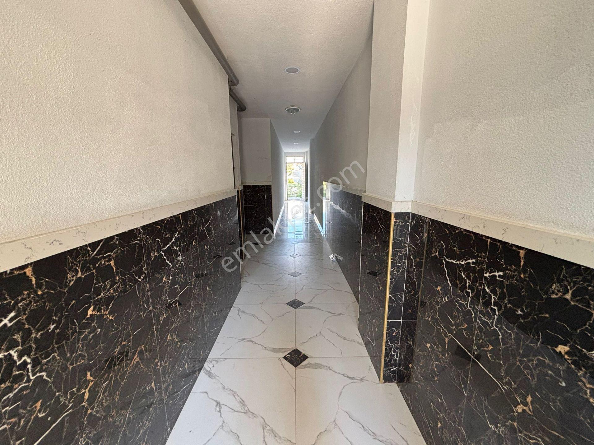 **eryıldız Gayrimenkul'den**çarşı İçinde Kapalı Pazar Ve Okullar Yanı Kiralık 2+1 Daire - Görsel 33