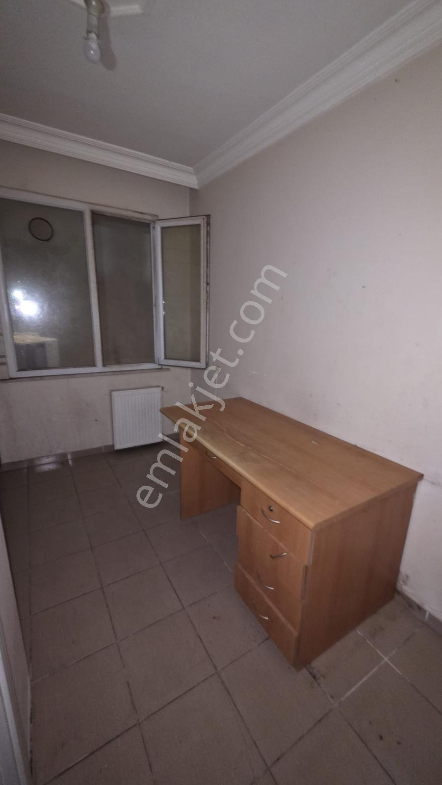 Beylikdüzü Yakuplu Malazgirt Cad. Metrobüse Yürüme 2+1 Arakat - Görsel 24