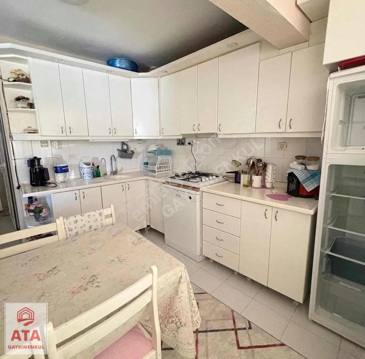 Çandarlıda Tadilatlı Villa - Görsel 9