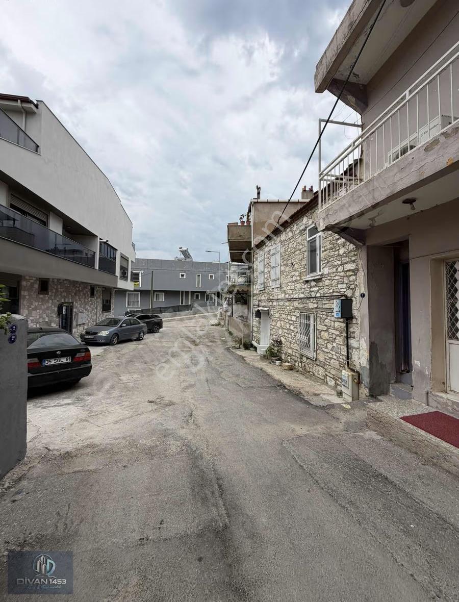 Urla Merkez De Harika Konumda Fırsat Ev - Görsel 8