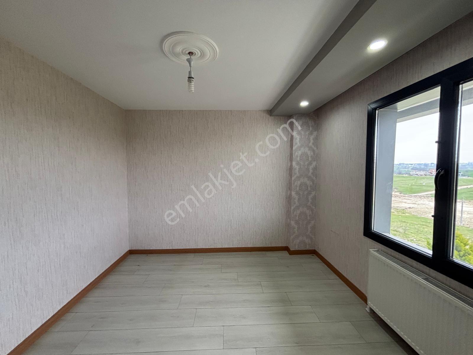 **eryıldız Gayrimenkul'den**gültepe Mah.site İçinde İskanlı Kiralık Lüx 2+1 Yüksek Giriş Daire - Görsel 17