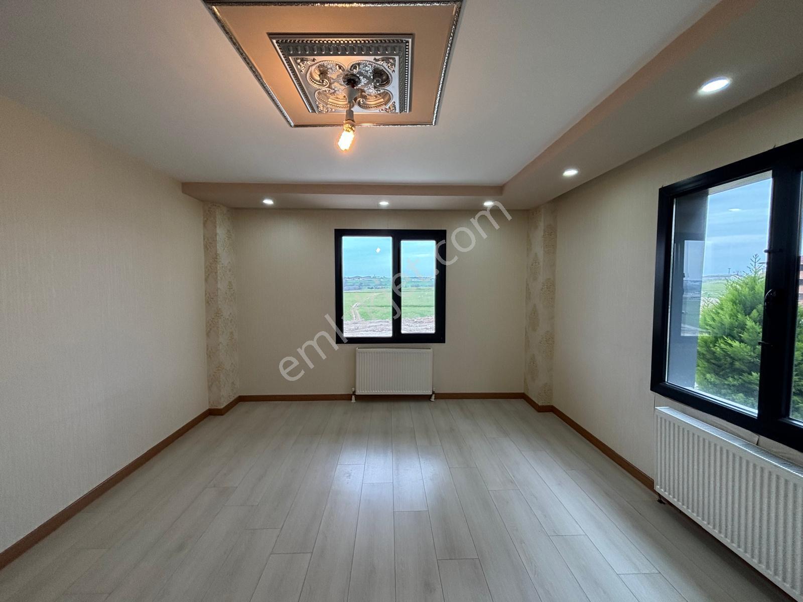 **eryıldız Gayrimenkul'den**gültepe Mah.site İçinde İskanlı Kiralık Lüx 2+1 Yüksek Giriş Daire - Görsel 13