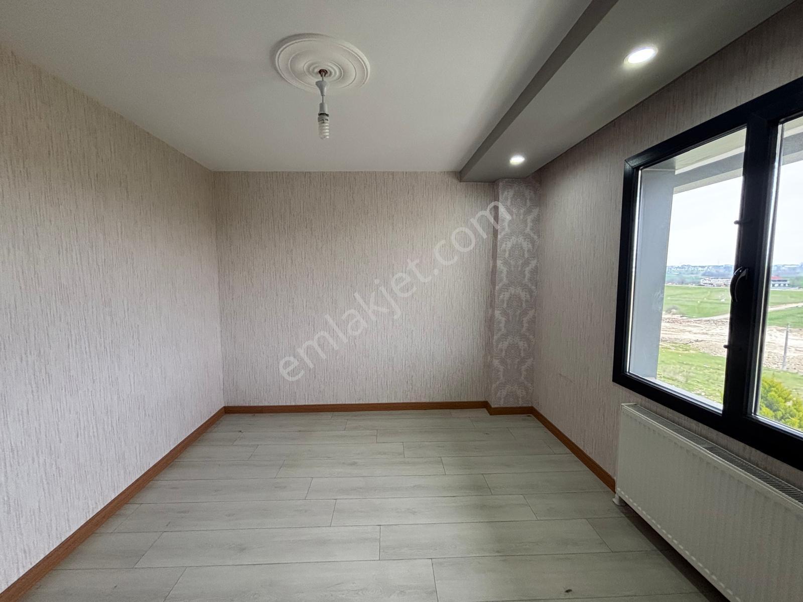 **eryıldız Gayrimenkul'den**gültepe Mah.site İçinde İskanlı Kiralık Lüx 2+1 Yüksek Giriş Daire - Görsel 18