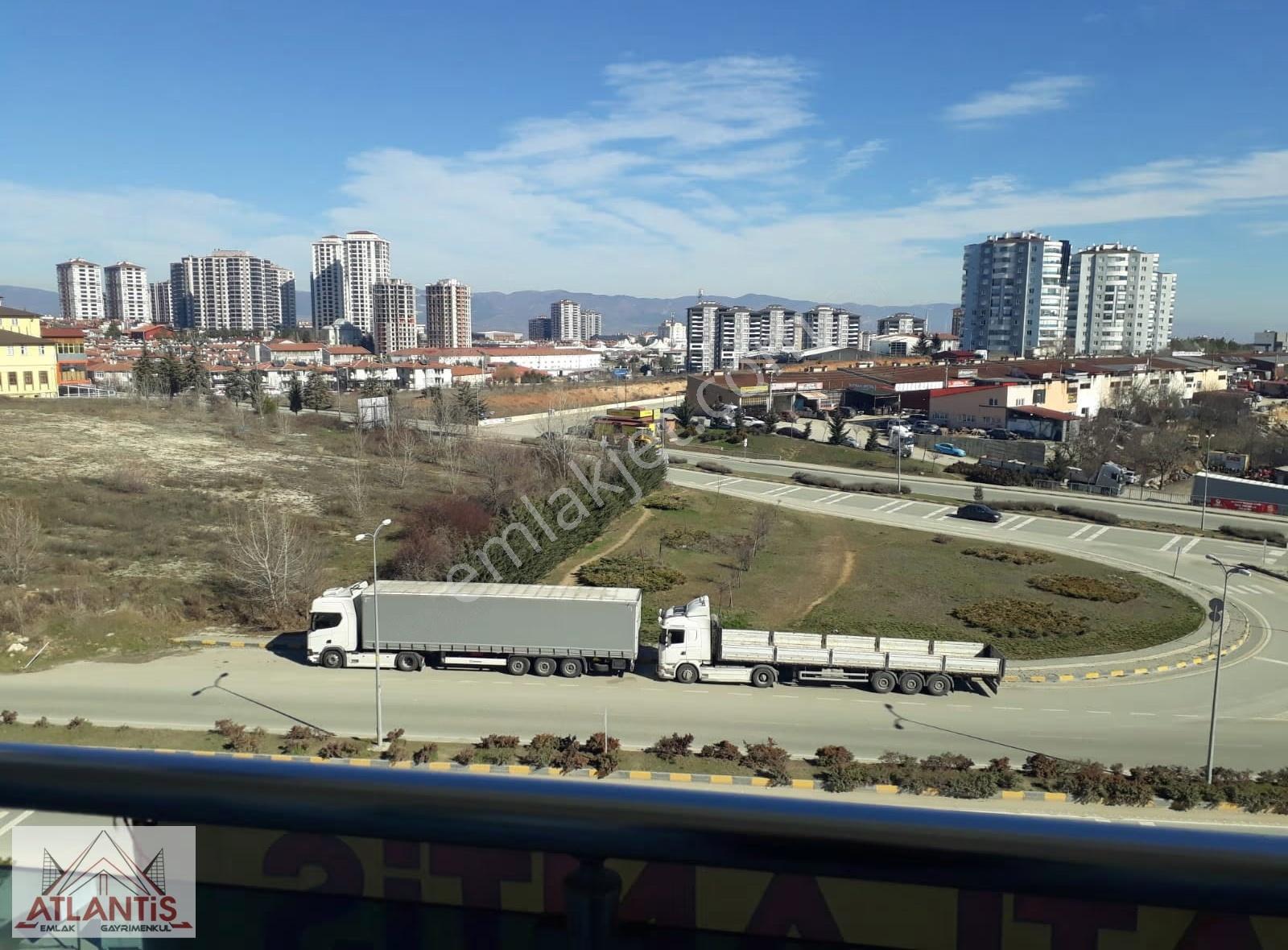 Resmi Kurumlara Yakın Satılık 1+1 Eşyalı Daire - Görsel 10