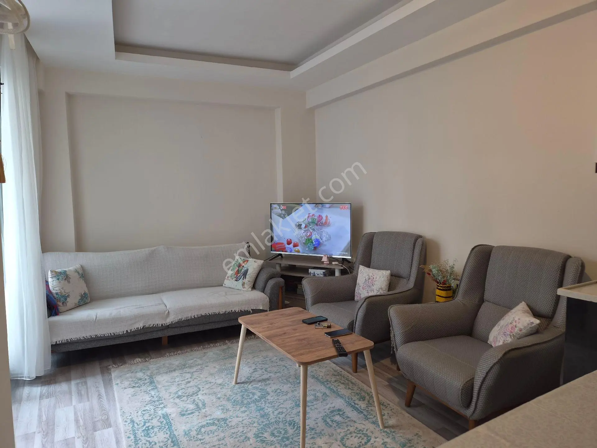 Seferihisar Merkezde 2+1 Eşyalarıyla Beraber Satılık Daire - Görsel 13