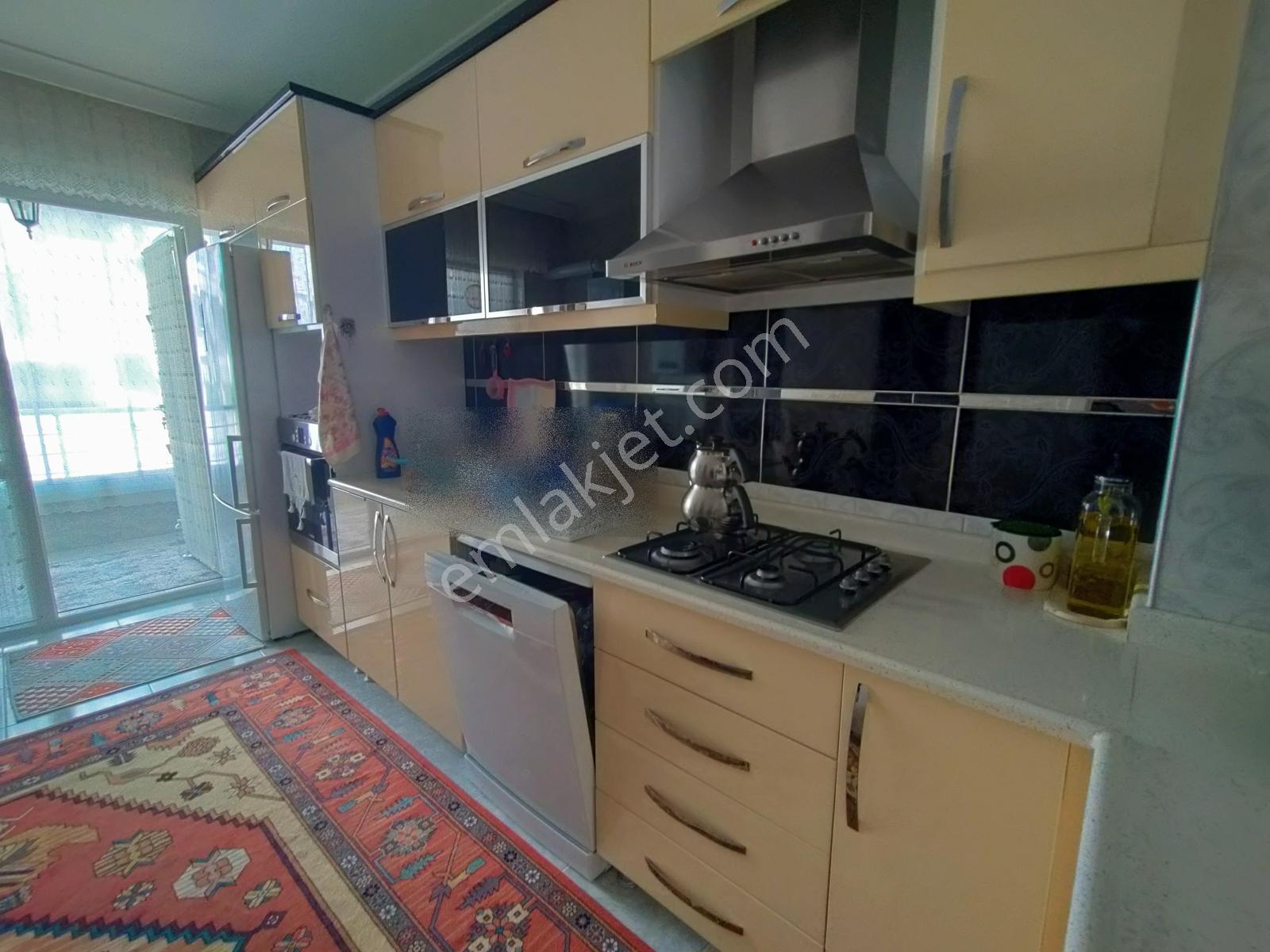 Merkezi Konum Full Yapılı 130m2 Geniş Ferah Satılık Daire - Görsel 8
