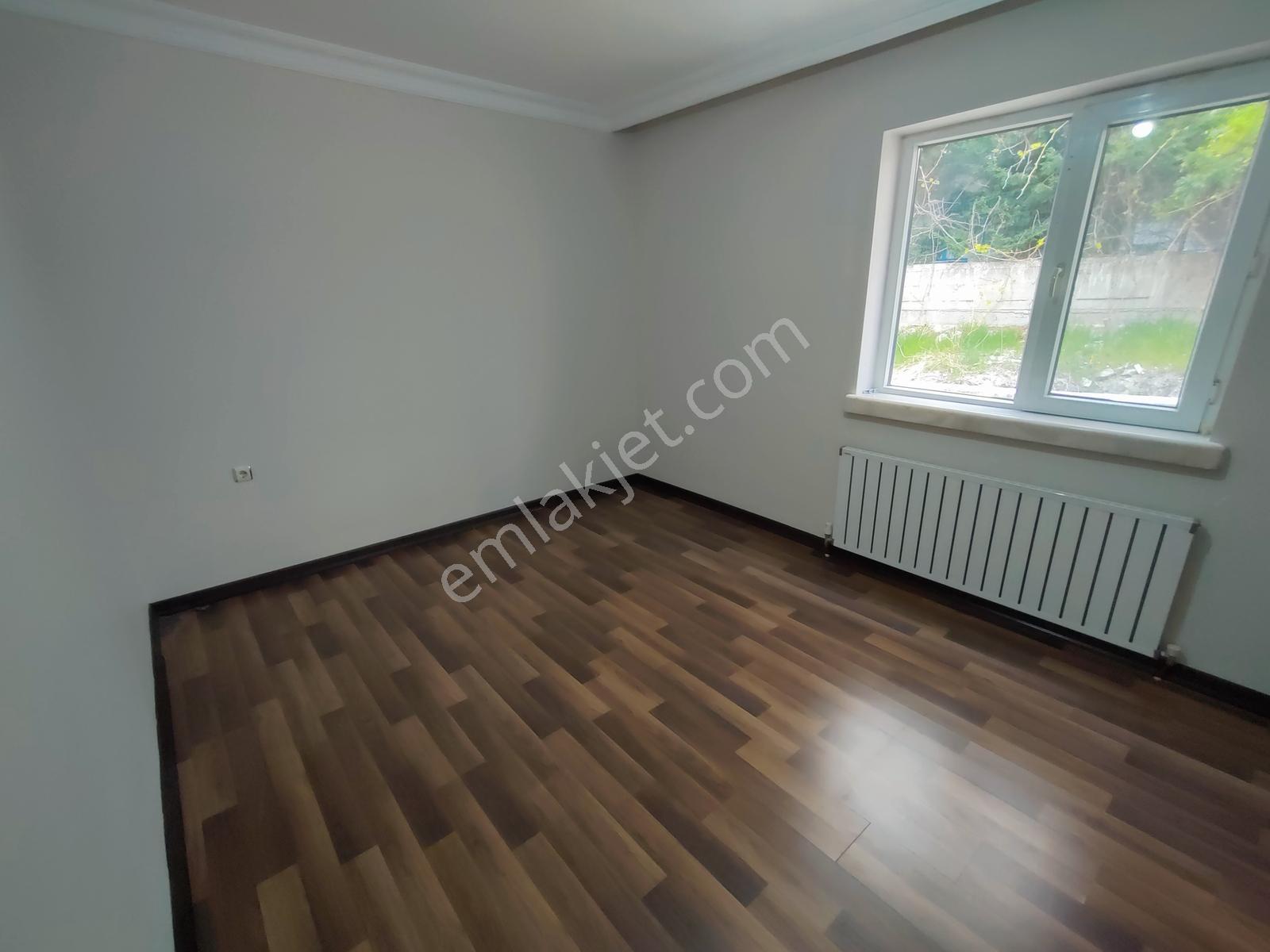 Ankara Manzaralı Merkezi Konum Yapılı Kapalı Otoparklı 4+1 Daire - Görsel 25