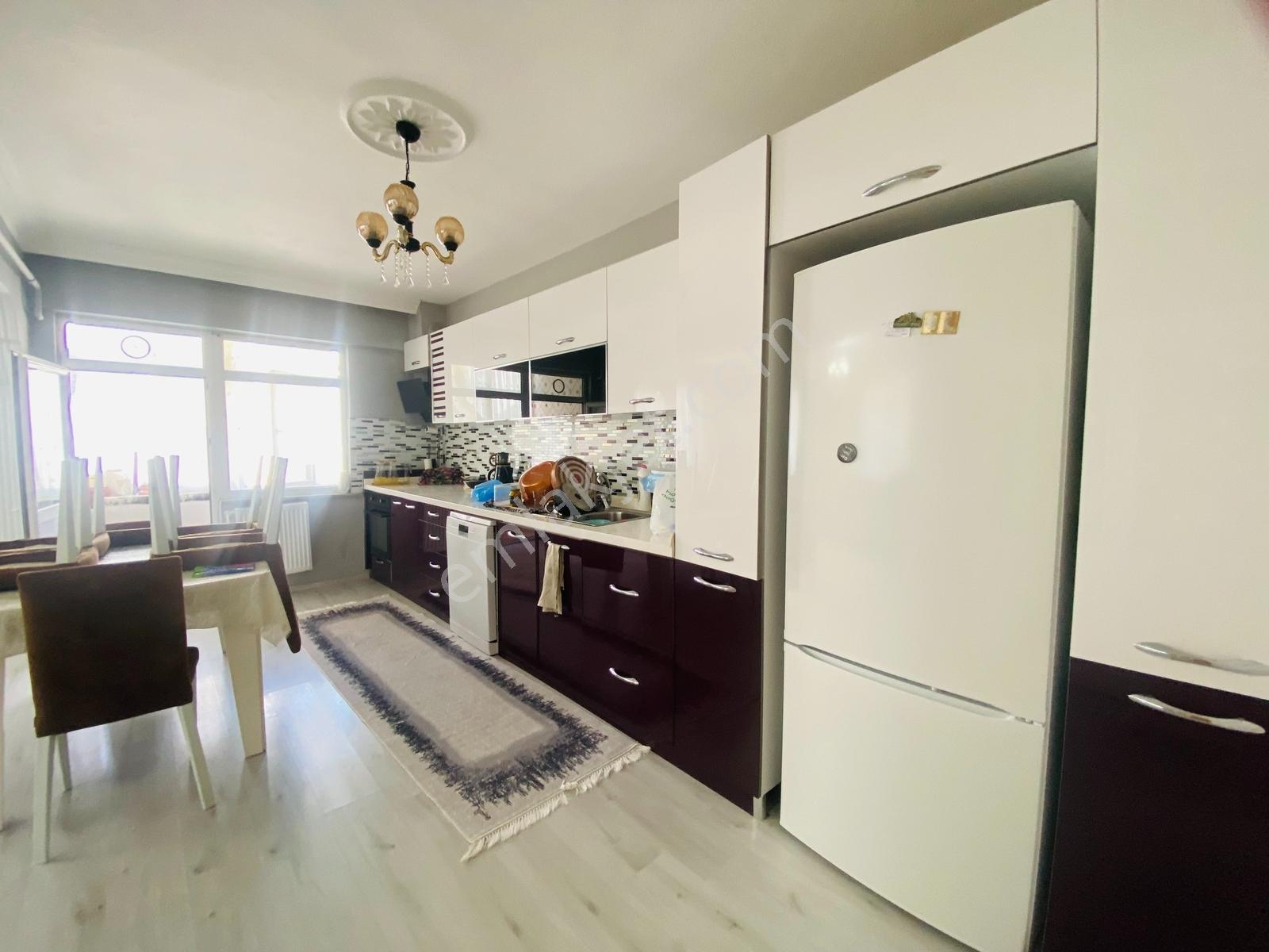 Güven'den Kapaklı'da Cadde Üzerinde Ön Cephe Satılık 2+1 Daire - Görsel 22
