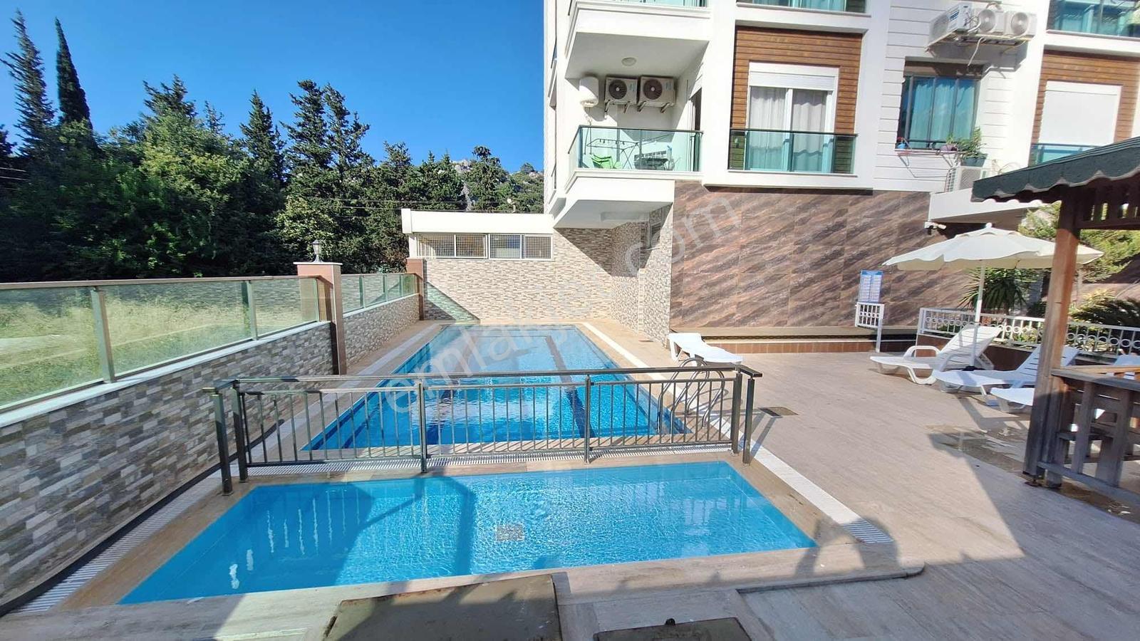 Hurmada Havuzlu Önü Açık 1+1 Cadde Üzerinde - Görsel 16