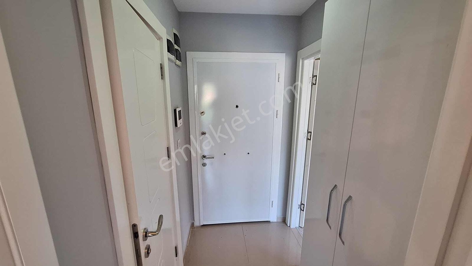 Hurmada Havuzlu Önü Açık 1+1 Cadde Üzerinde - Görsel 5