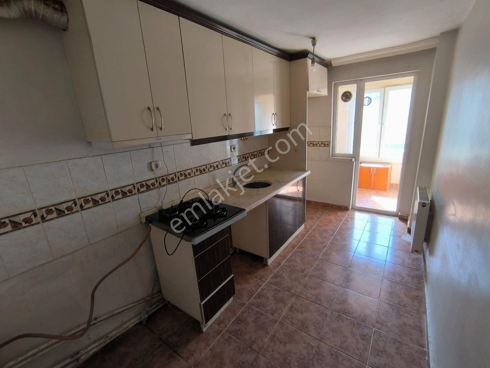 Osmanlı Mahallesi Ahi Mesut Bulvarı Site'de Kiralık Daire - Görsel 2