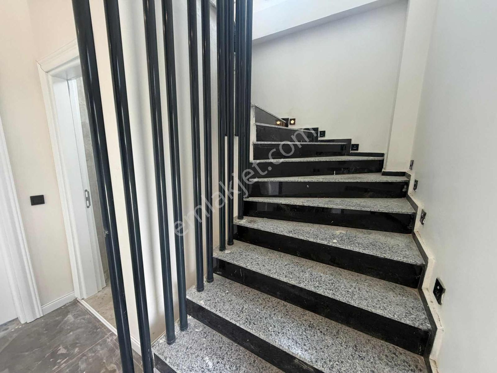 Rüzgar Emlak'tan Butik Site İçi Havuzlu Villa - Görsel 8