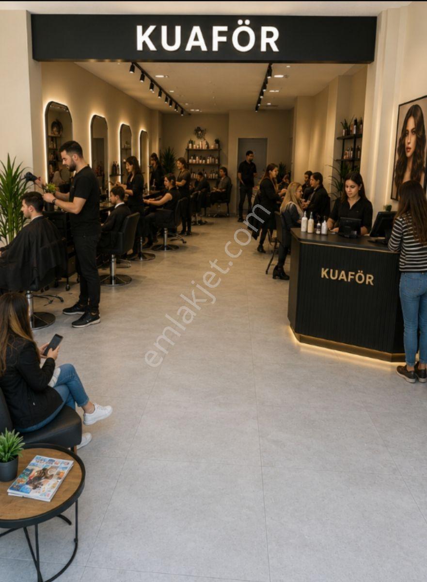 Çekmeköy Merkez Mah. Üsküdar Cad. Düz Giriş Dükkan - Görsel 3