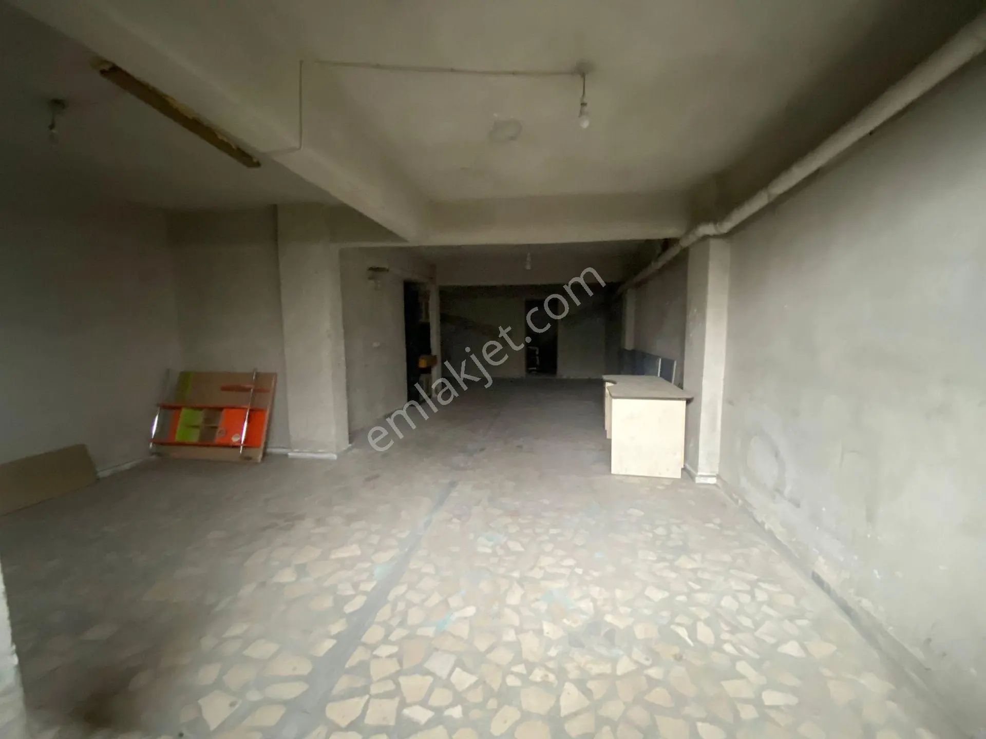 İletişim'den Eyüp Sultan Yeşilpınar 3 Kat 240 M2 Kiralık İşyeri - Görsel 3