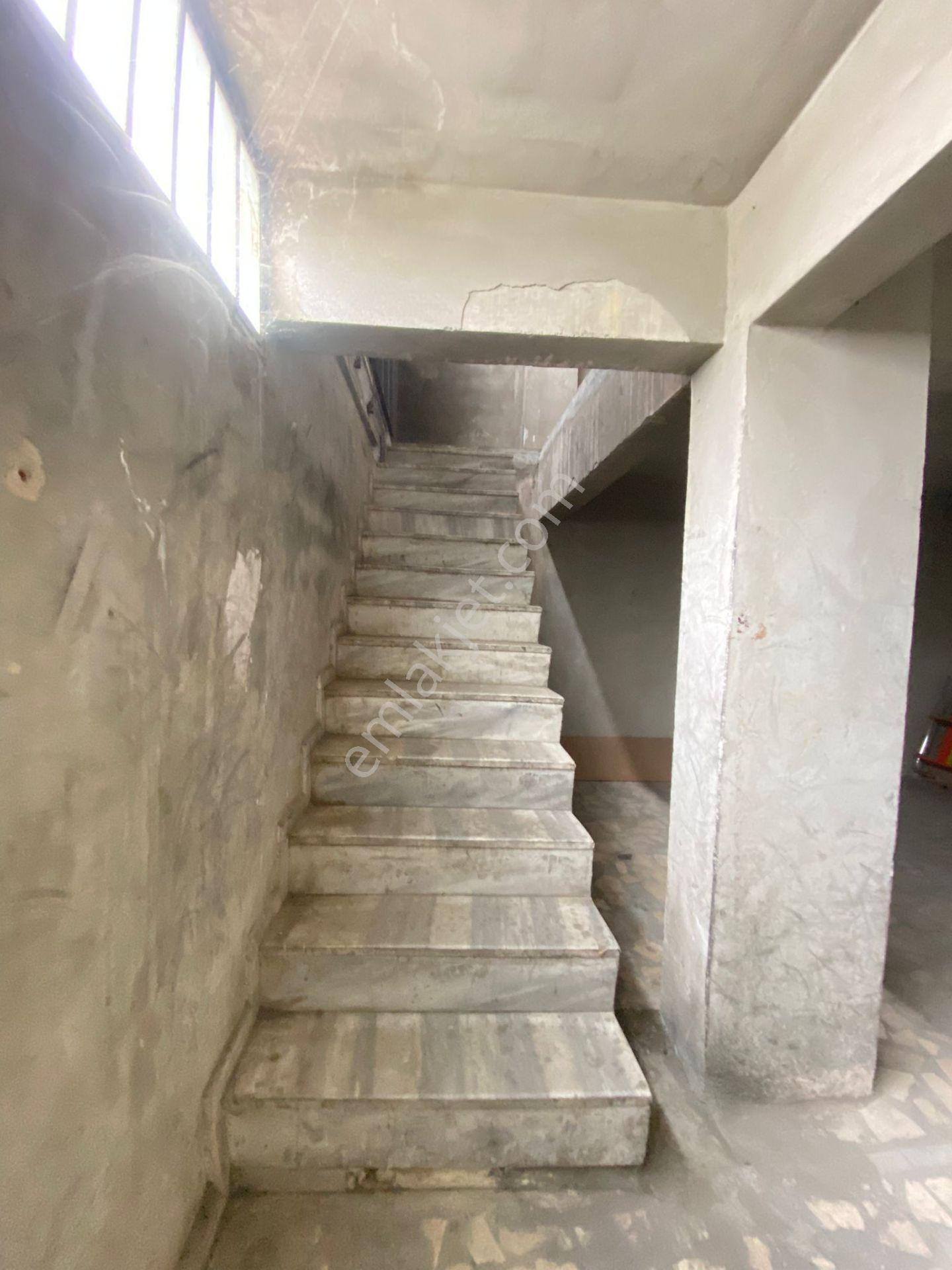 İletişim'den Eyüp Sultan Yeşilpınar 3 Kat 240 M2 Kiralık İşyeri - Görsel 14