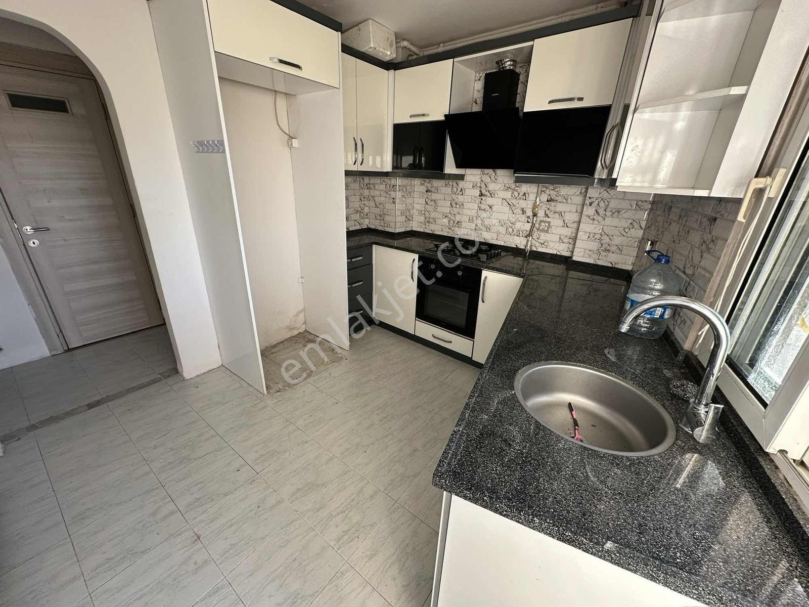 Bulut Emlak'tan Manzaralı Bakımlı 2+1 Daire - Görsel 22
