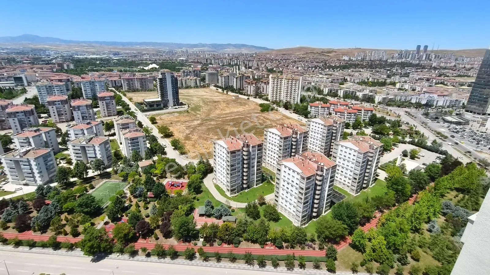 Eryaman Referans Ankara'da Geniş 60m2 Teraslı 1+1 Kiralık Daire - Görsel 30