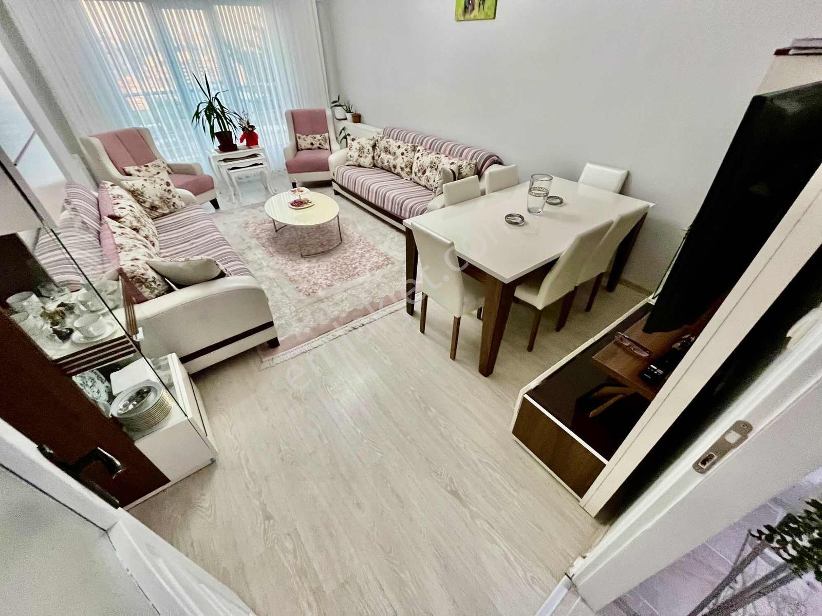 Avantaj'dan Şahapgürler'de Cadde Yakını Ara Kat Full Yapılı 3+1!