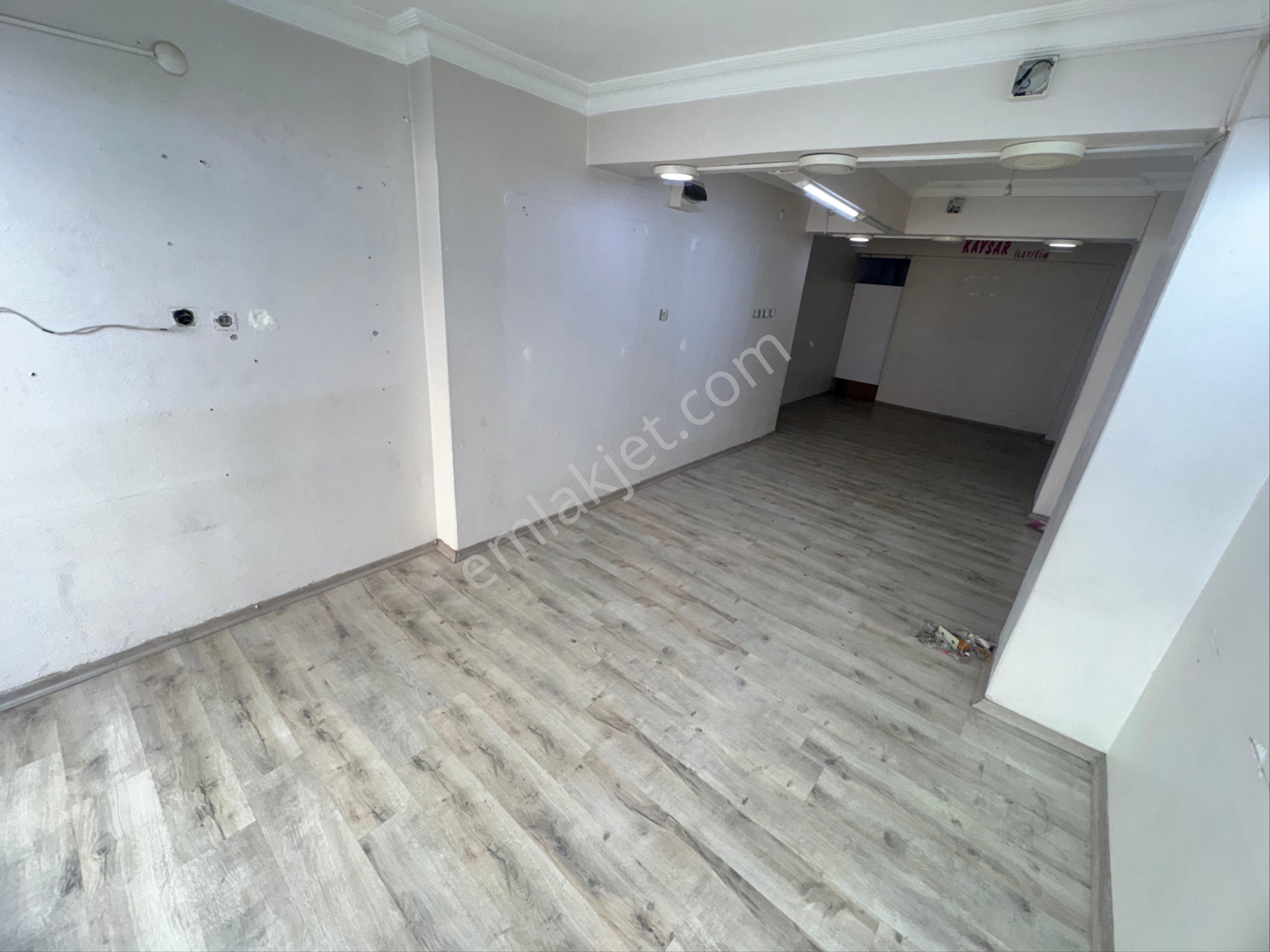Zafer Yapıdan Kiralık Düzgiriş Dükkan 150m2 Caddeye 2.bina Cebeci Mahde - Görsel 16
