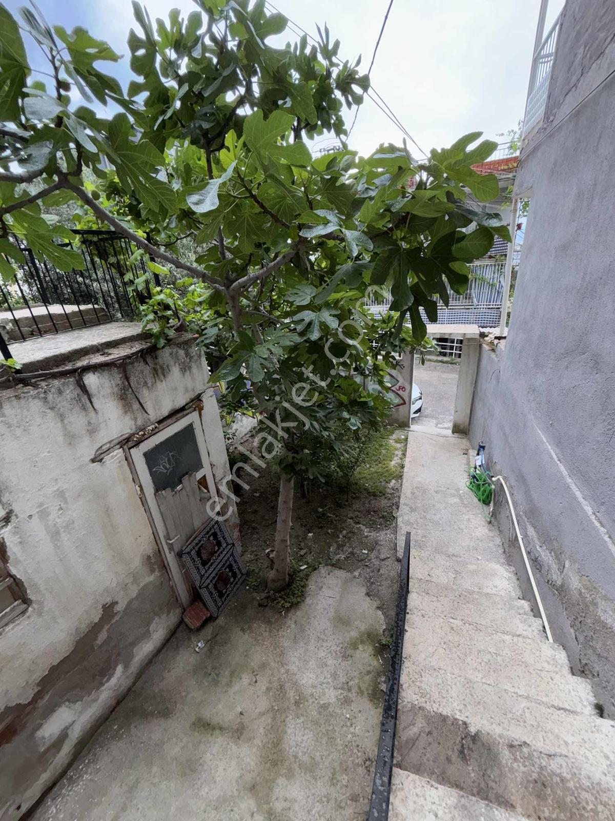 İzmir Karşıyaka Cengizhan Mahallesi Bahçeli Kiralık Daire - Görsel 19
