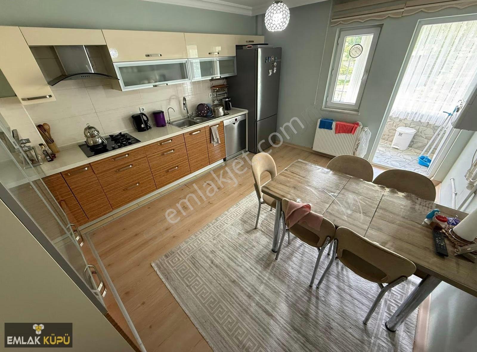 Bağlıca Mah.geniş Metrekare Ve Geniş Peyzajlı Arakat 3+1 Satılık - Görsel 22