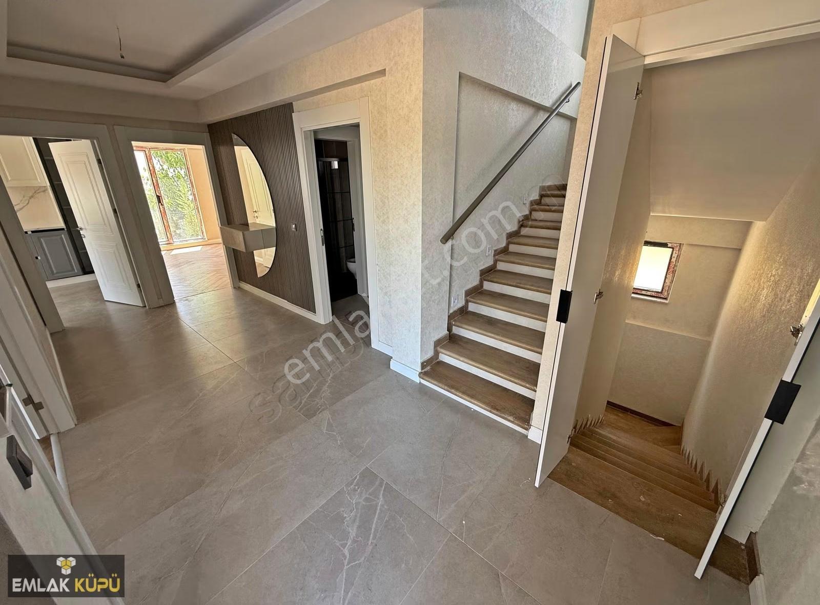 Bağlıca Mah'de Satılık 4+1 K.otoparklı Merkezi Konumda Villa - Görsel 14