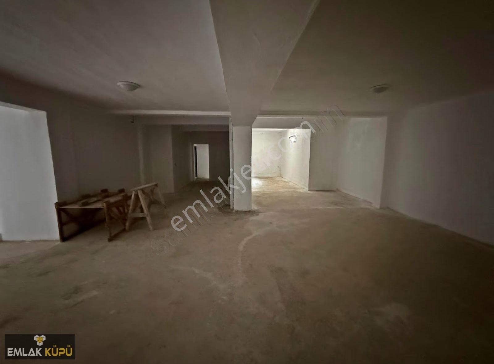 Bağlıca Mah'de Satılık 4+1 K.otoparklı Merkezi Konumda Villa - Görsel 32