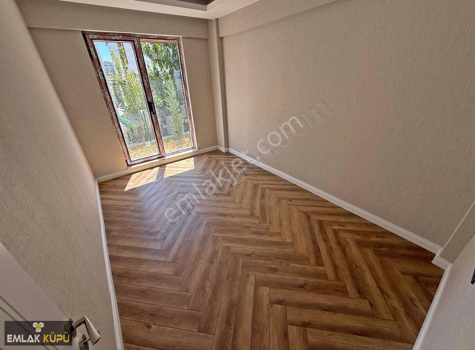 Bağlıca Mah'de Satılık 4+1 K.otoparklı Merkezi Konumda Villa - Görsel 10