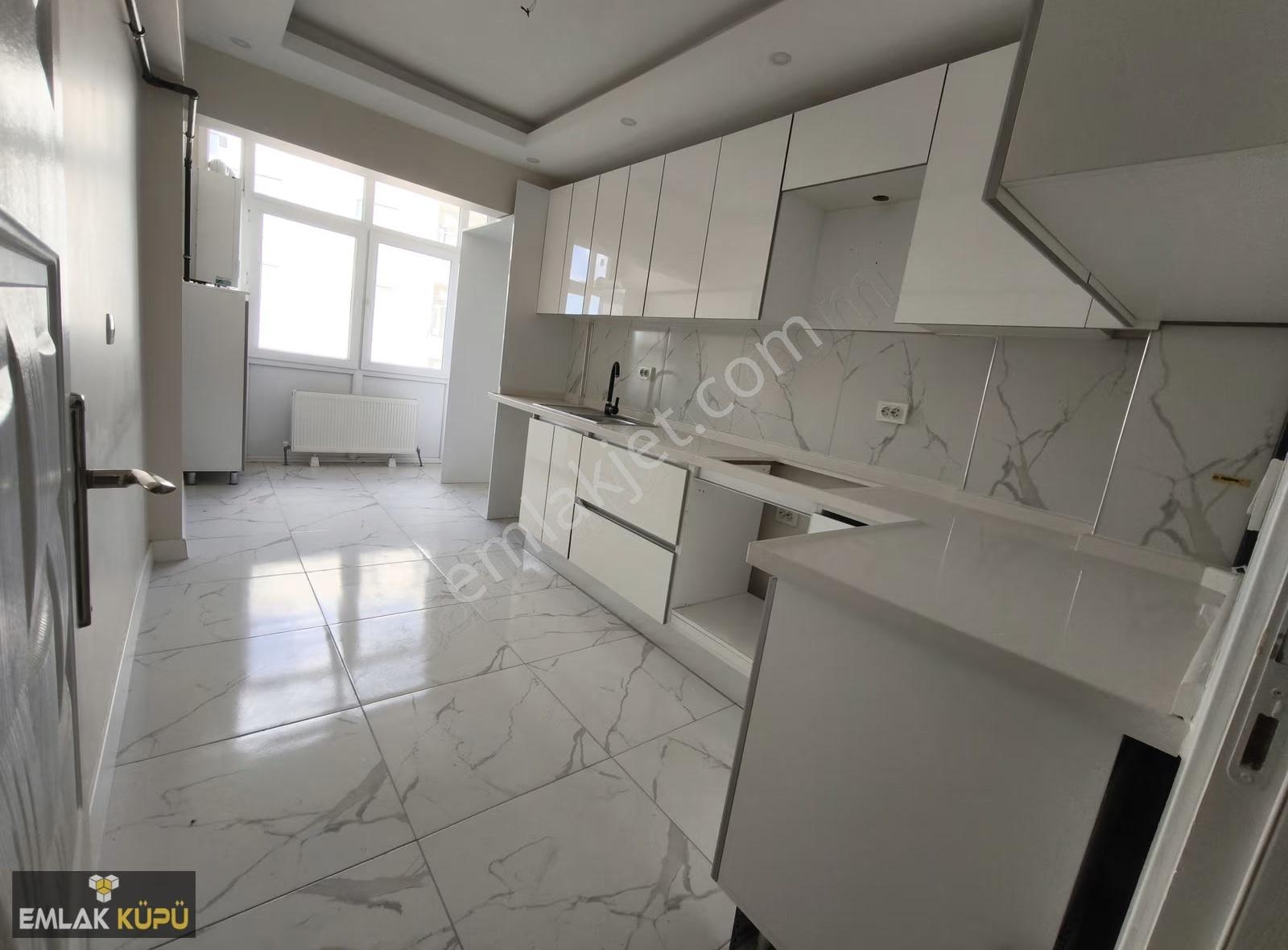 Tandoğan Mah Yapılı Ara Kat Merkezi Konum Kiralık 3+1 Daire - Görsel 3
