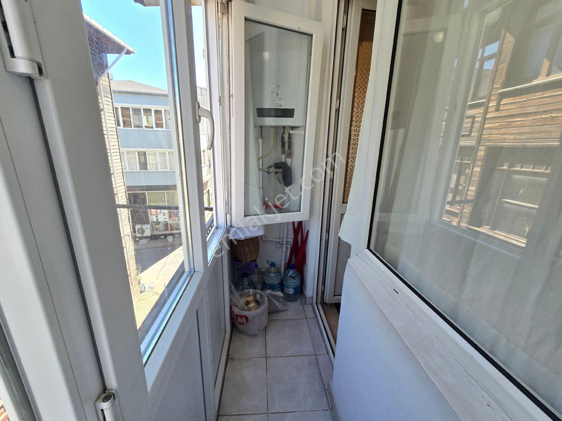 Sahile 150 Mt Mesafede Arakat 1+1 Ferah Daire - Görsel 6