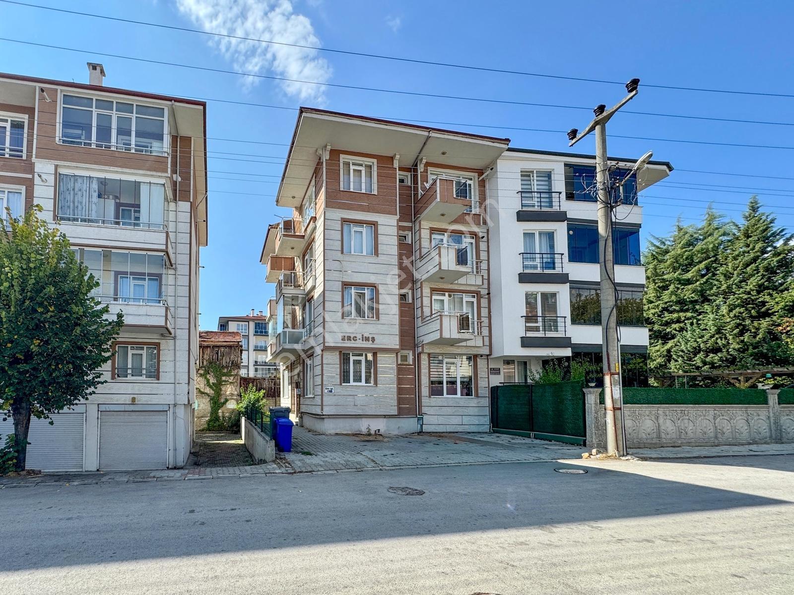 Bolu, Sümer'de, Merkezi Konumda Kiralık 1+1 Daire-newdoorsrealty - Görsel 13