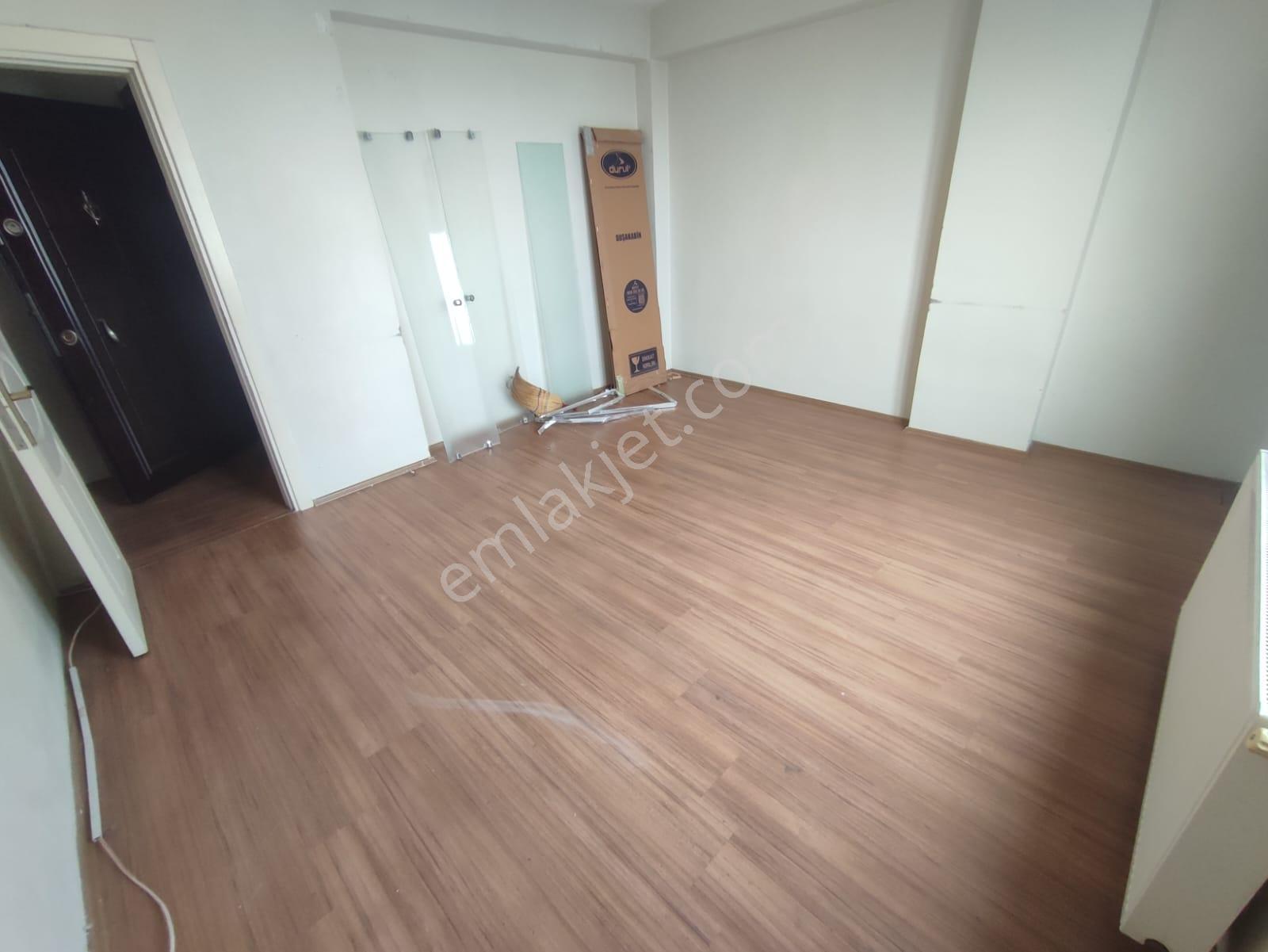 Esenyalı Da Evoraya Yakın Deniz Manzaralı 2+1 Satılık Daire - Görsel 13