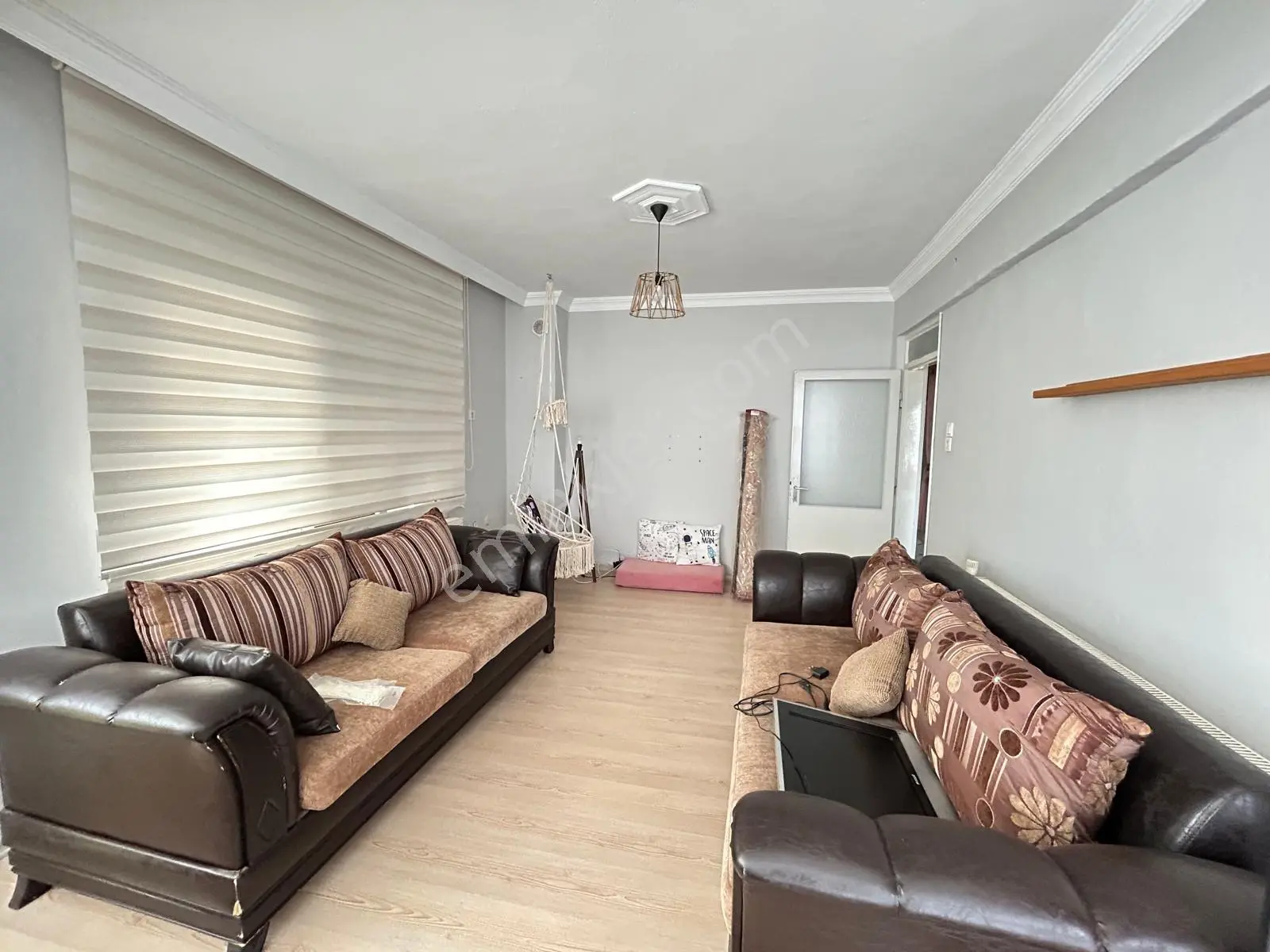 Salihlide Kiralık Eşyalı 2+1 Jeotermal Isıtmalı Köşe Daire - Görsel 5