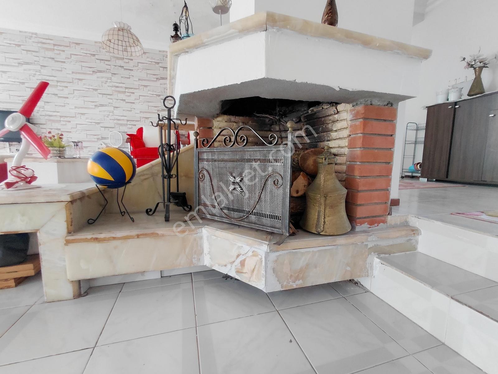 Re/max Kıyı'dan Evren Tatil Köyünde Muhteşem Konumlu 5+1 Villa - Görsel 16
