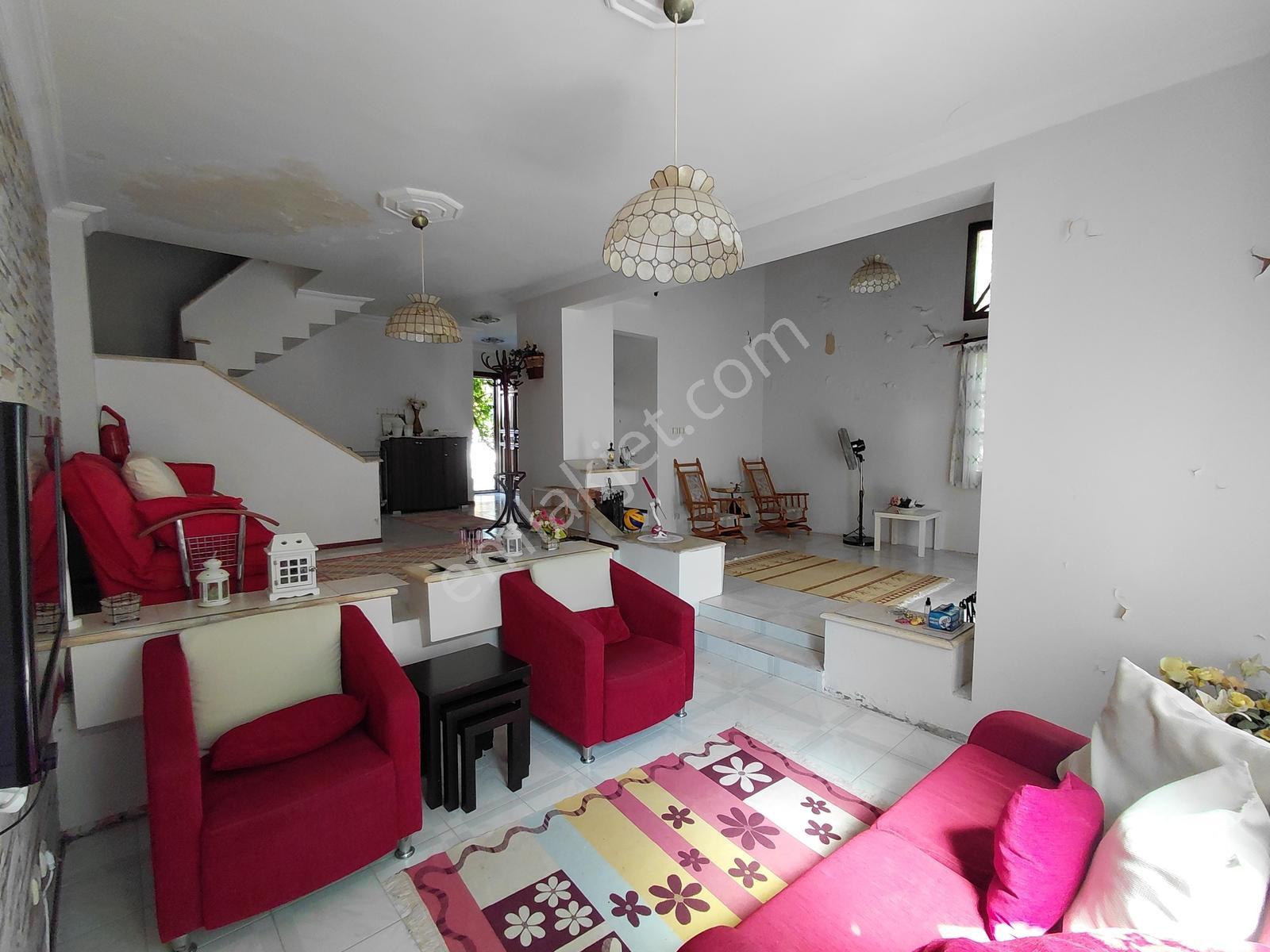 Re/max Kıyı'dan Evren Tatil Köyünde Muhteşem Konumlu 5+1 Villa - Görsel 32