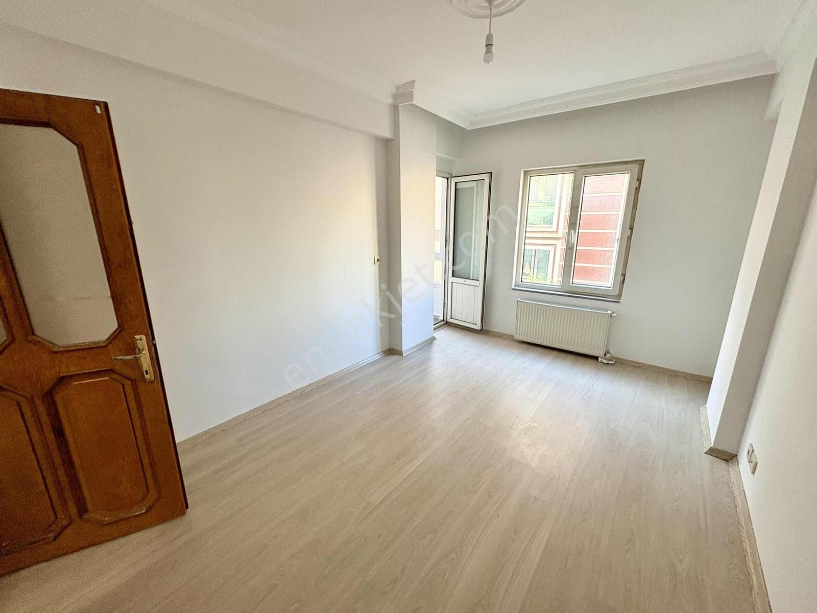F-l Enlaktan Salacak Mah. İçi Yapılı Geniş Daire - Görsel 21