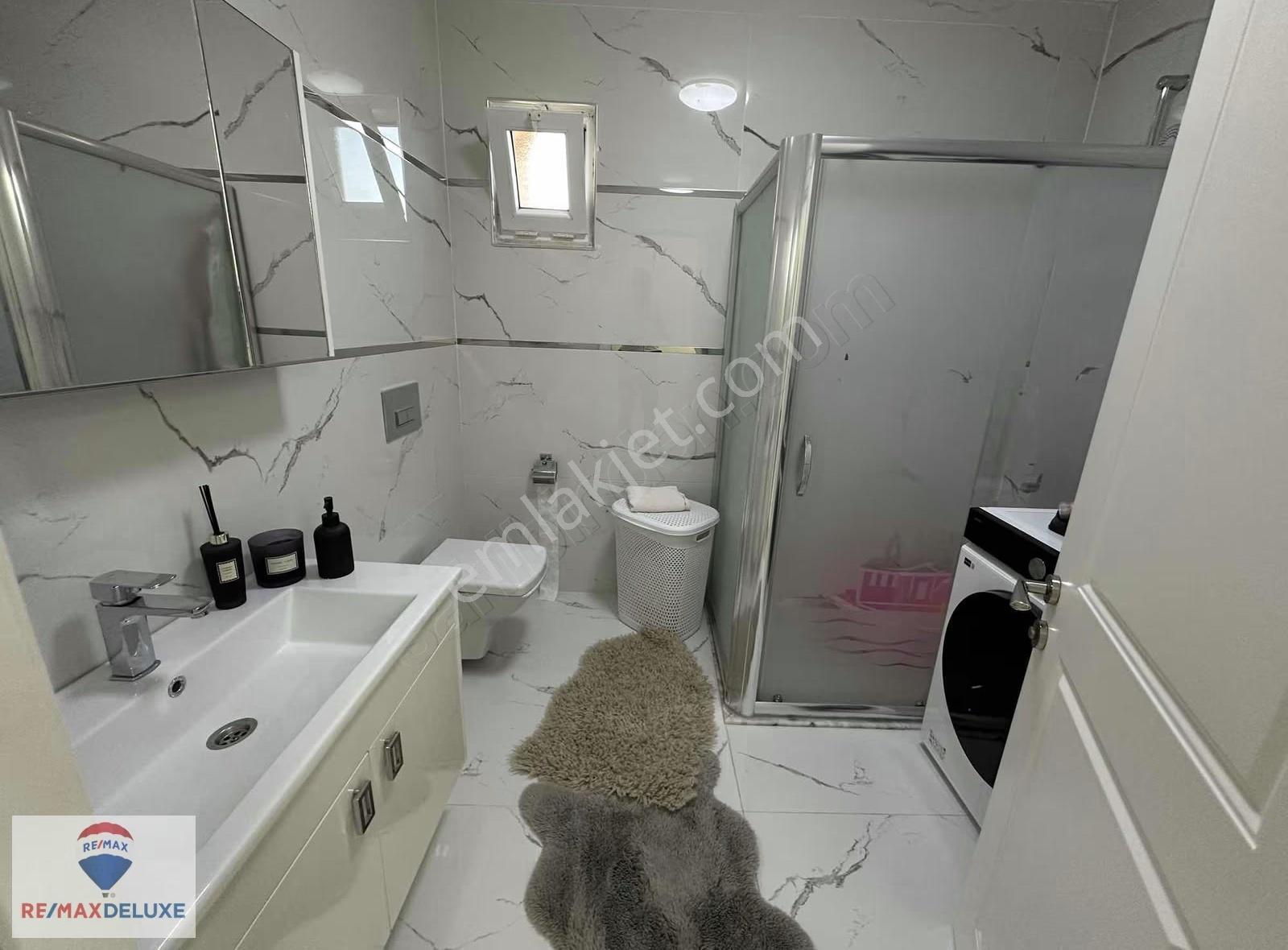 Sapanca'da Site İçinde Satılık Havuzlu Müstakil 5+1 Lüks Villa - Görsel 22