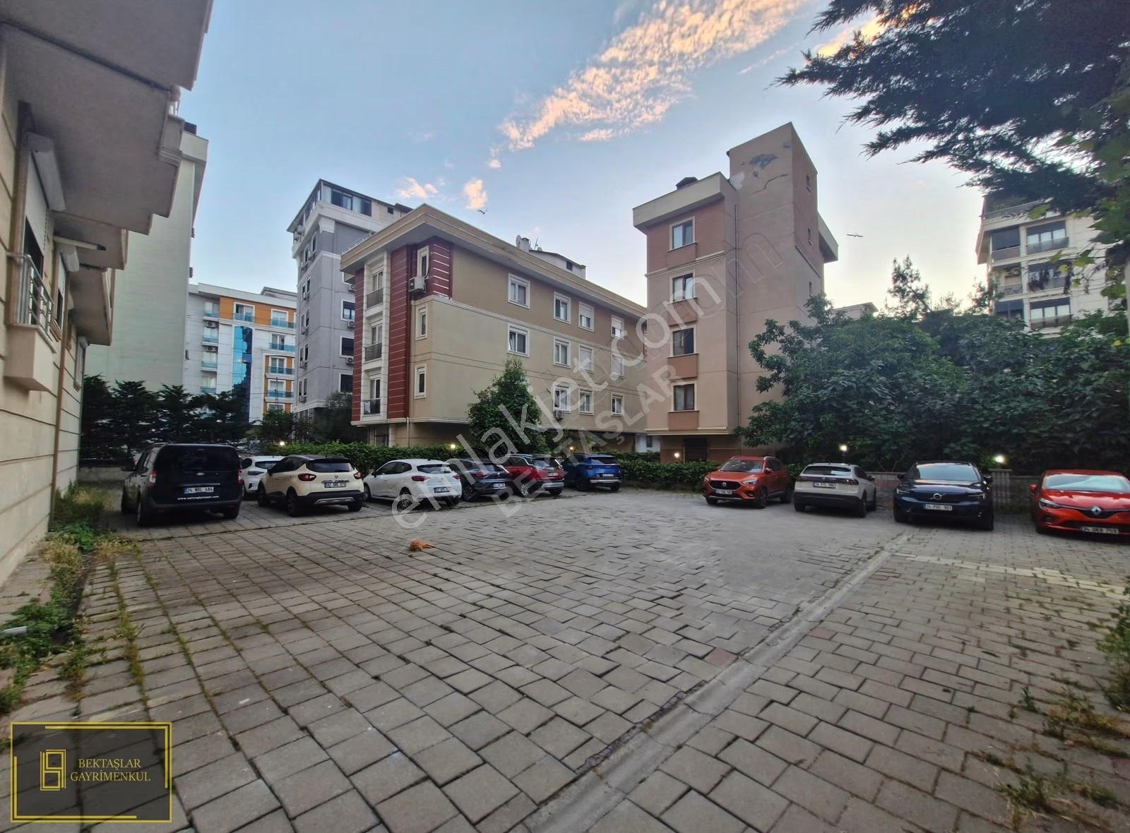 Bağlarbaşında,metroya 7 Dk,panjur,geniş Açık Mutfak,kombili(2+1) - Görsel 10