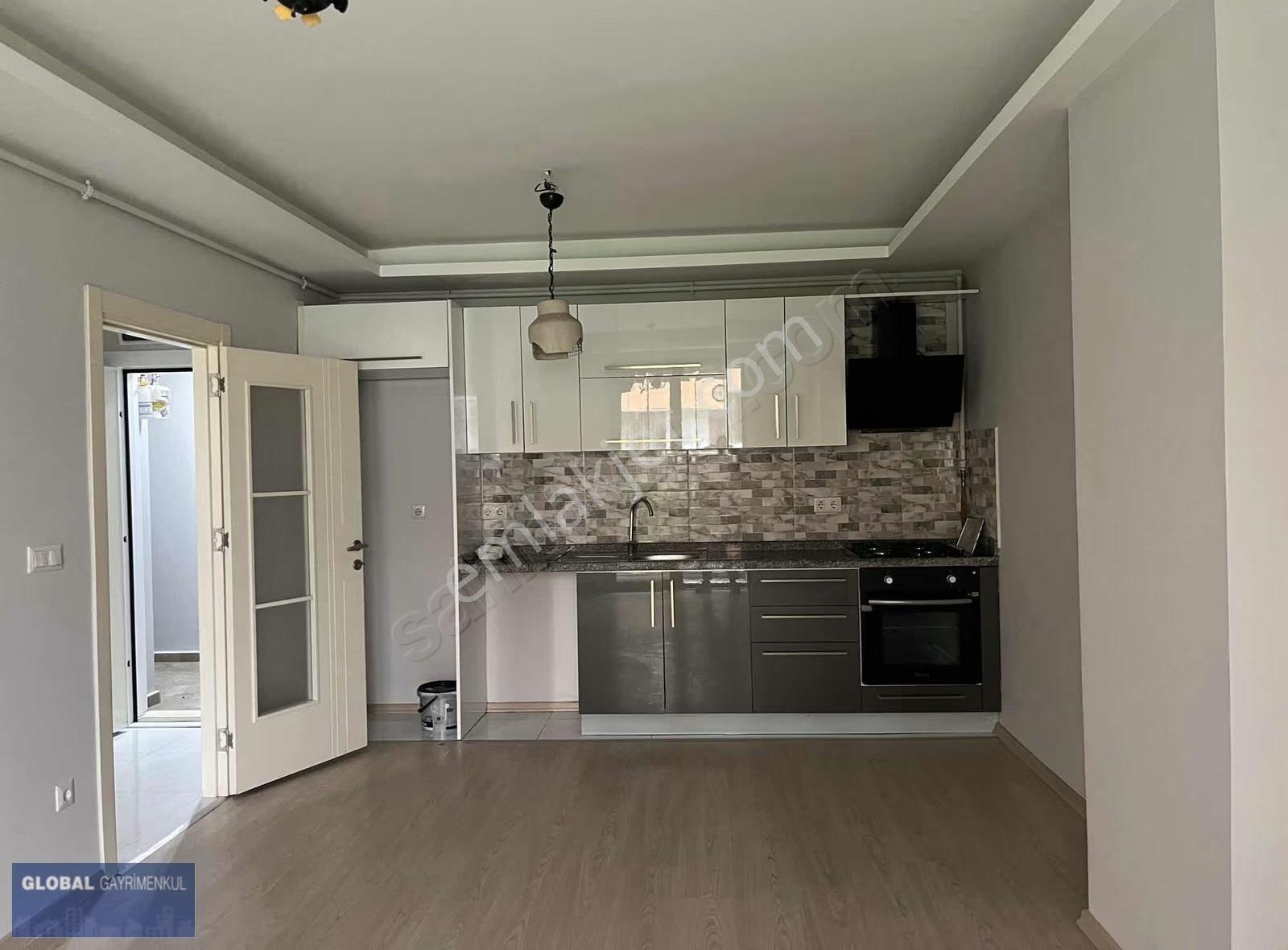 Merkezi Konumda Marmaraya Yakın Site İçinde 2+1 Bahçe Katı - Görsel 19