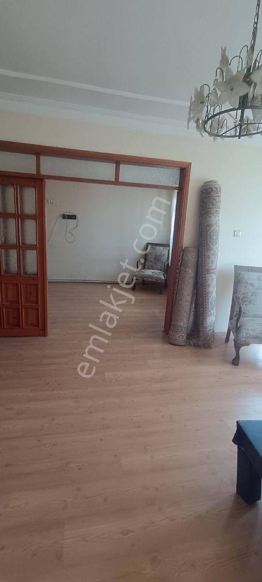 Karacabey Zirat Bankası Arkası .astılık Daire.3+1 .140 M2 Kat 4 - Görsel 12