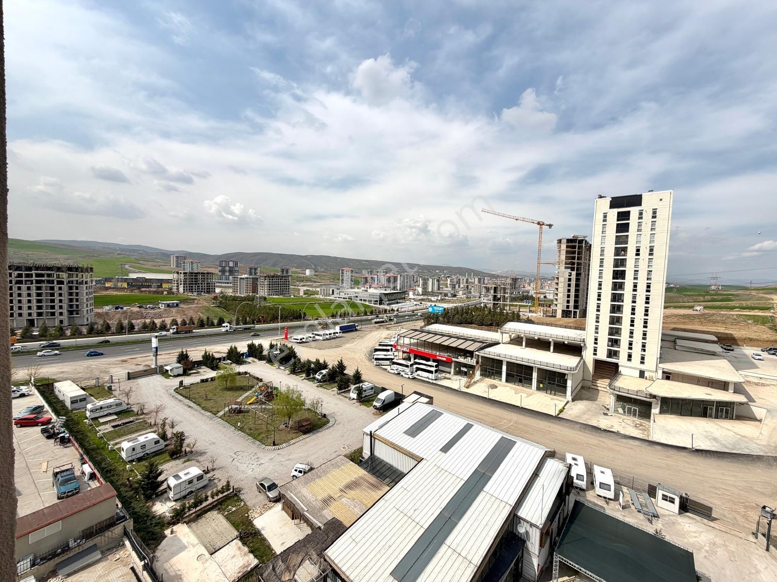 Protokol Yolu Gökdemir Port'ta Kök Tapulu 1+1 Satılık Daire - Görsel 18