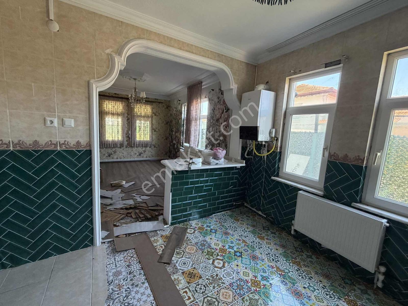 Satılık 3+1 Müstakil Ev Bahçe Ve Kapalı Teras Remax Ay - Görsel 19