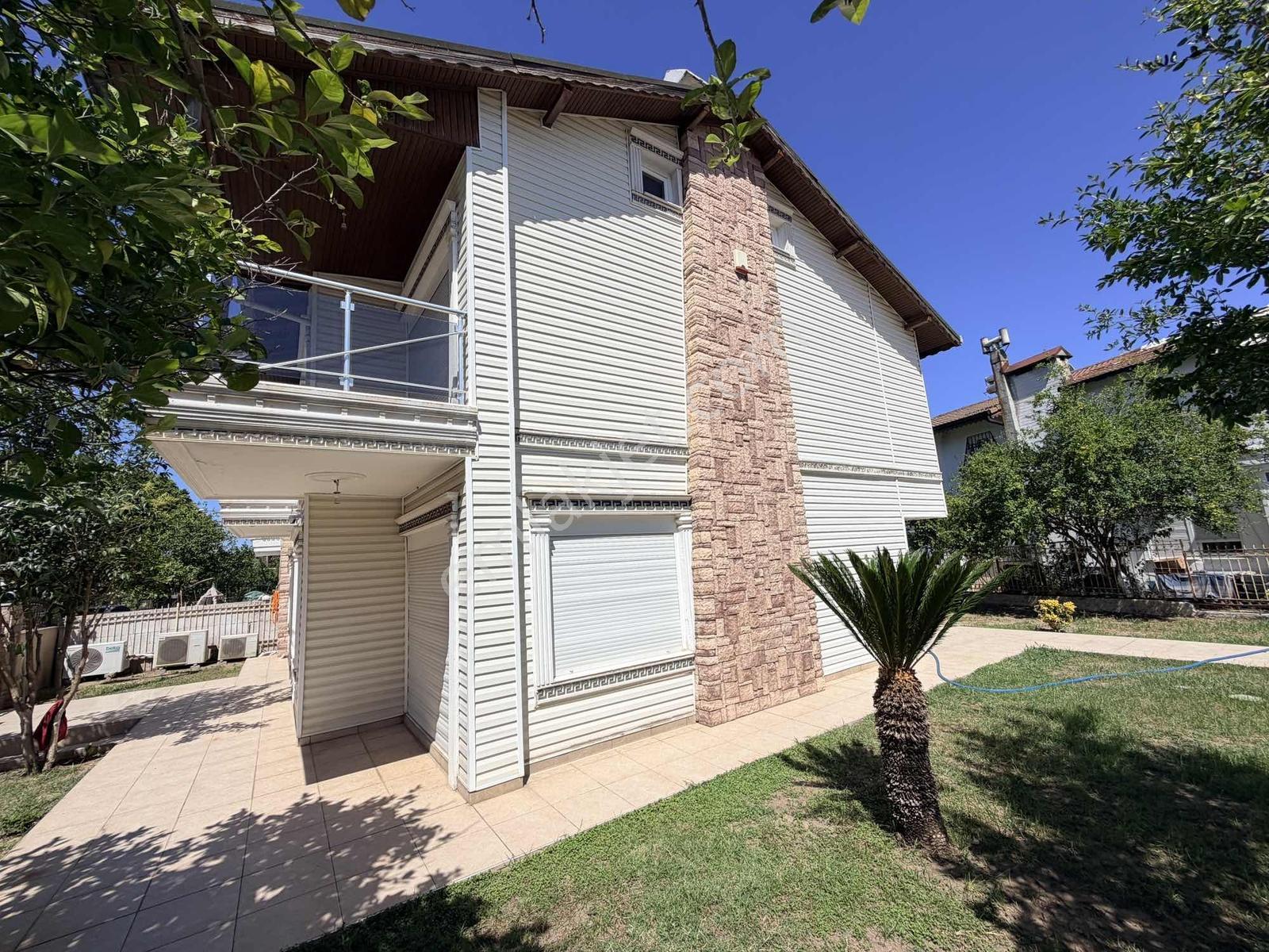 Poınt Invest'ten 3+1 Müstakil Villa Kemer Merkez Аренда